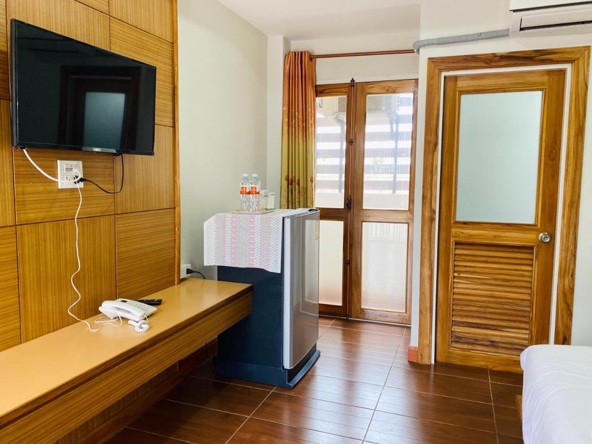 เมธาพาเลซ Hotel สกลนคร ภายนอก รูปภาพ